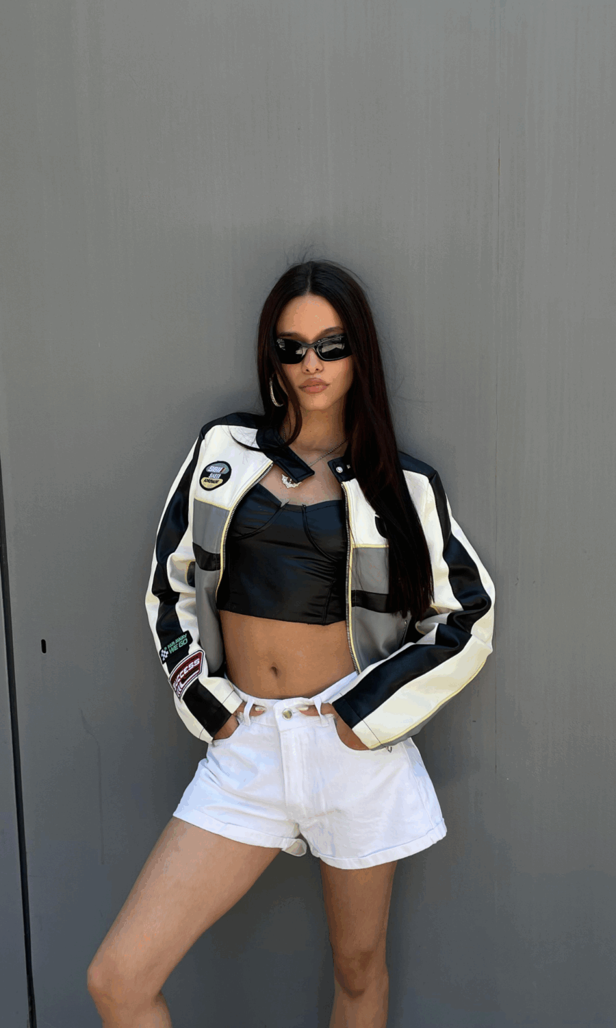 Short Clasico Dobladillo Blanco Tiro Bajo- RUTY